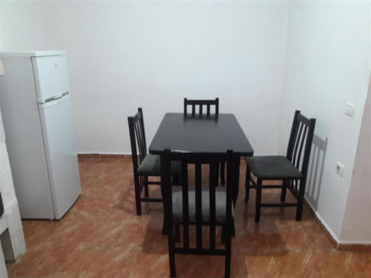 21 Dhjetori Apartament Tirana